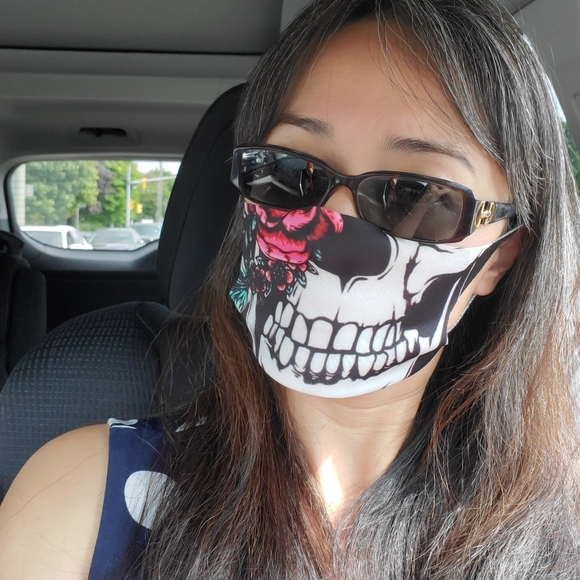 Meet your Posher, Alice - Picture 2 of 2